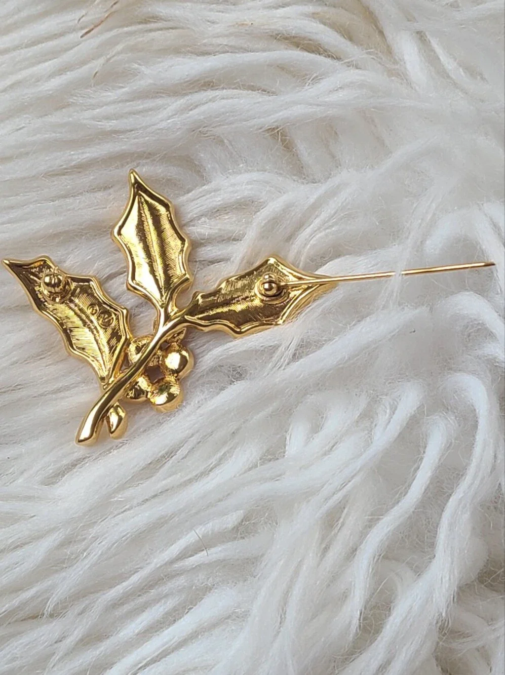 Swarovski Gold-Tone Holly Leaf Brooch W/ Red And Clear Crystals- Excellent Condi